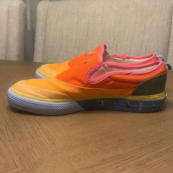 NWOT Adidas Nizza “Love Unites” Slip On Low Loafers Pride Pack Colourful sz 8.5 - Picture 7 of 11